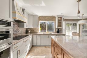 10395 Spruce Grove After002