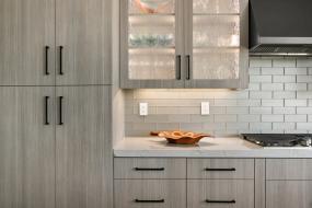 2707 Ascot Ave After5